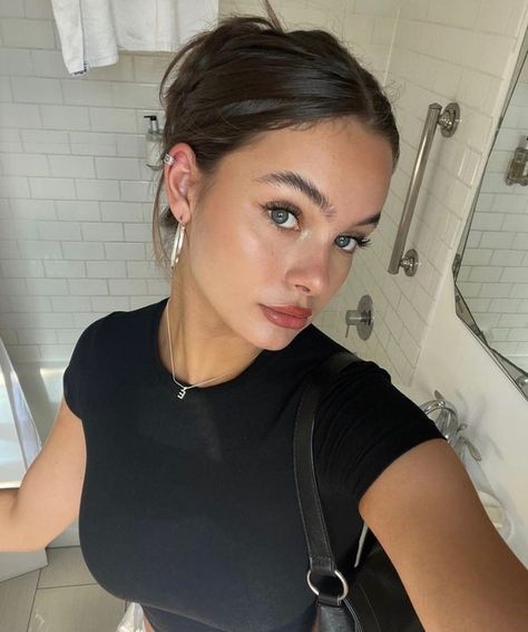 <em><strong>Kylie L.</strong></em>